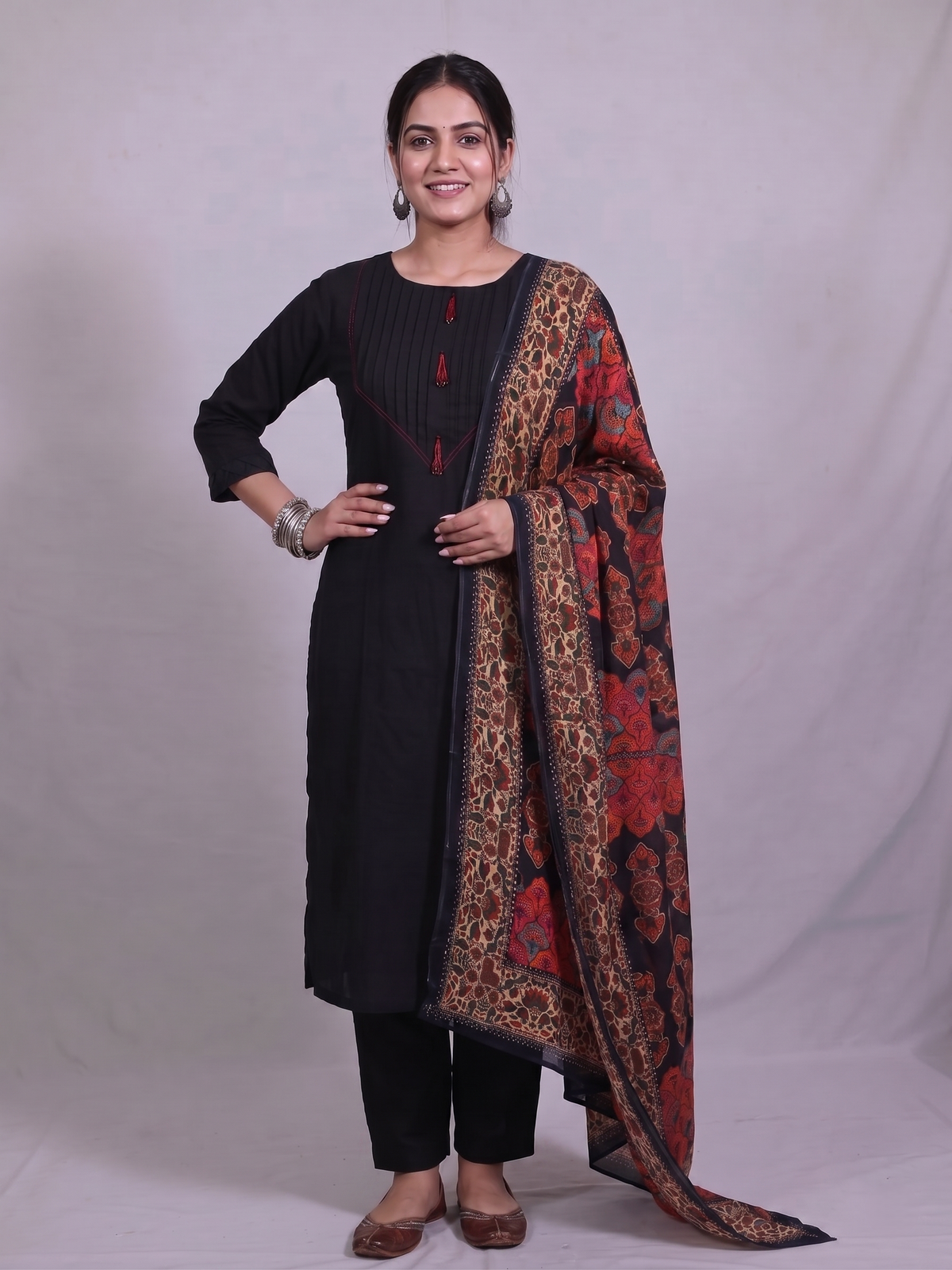 Noor-E-Nazakat Kurta Set