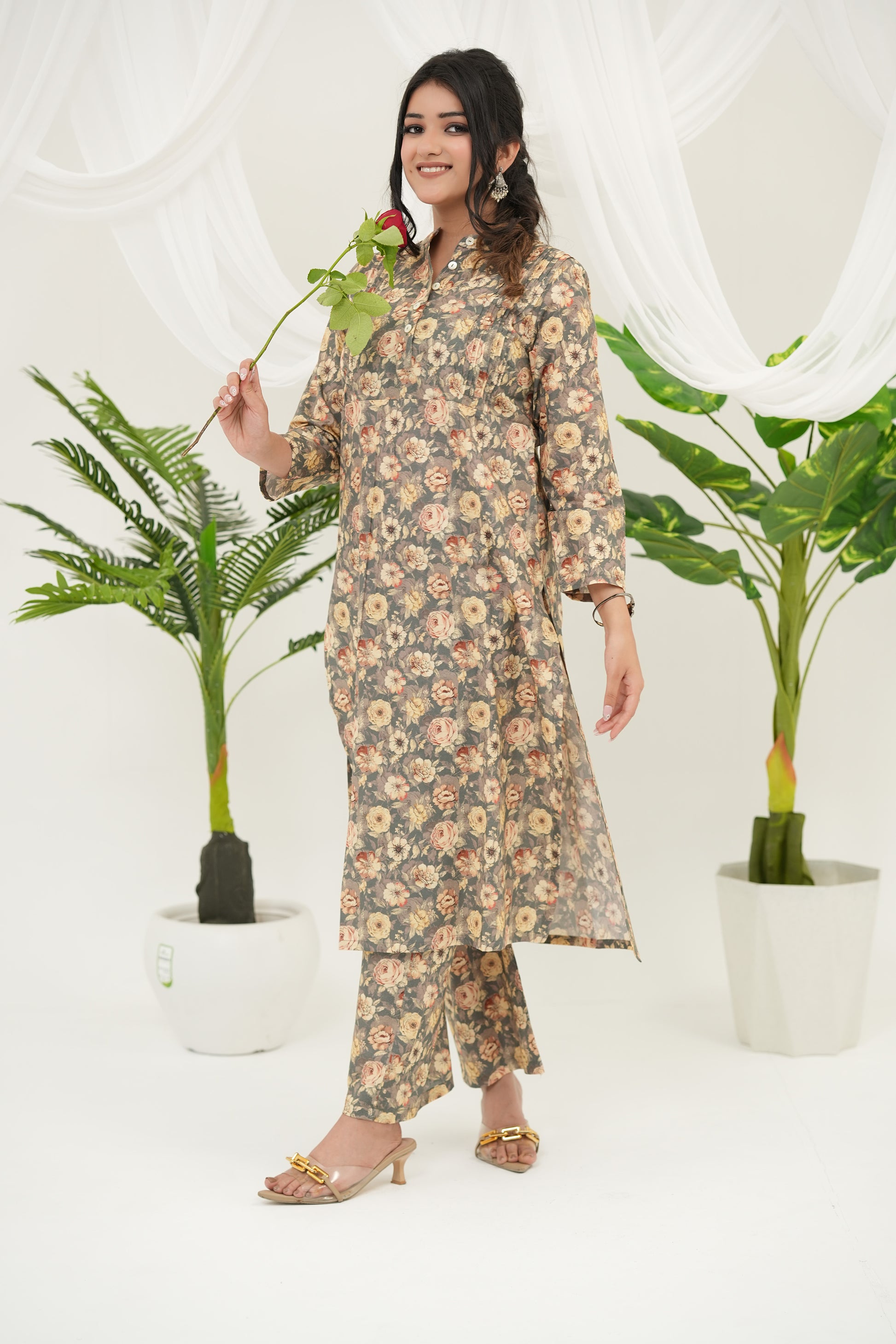 SIMROZ Desert Bloom kurta set designed in breathable cotton cambric with subtle floral prints and elegant straight-fit silhouette, full view.