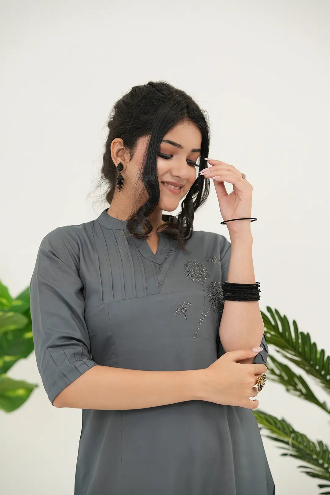 "Twilight Sparkle" Swarovski Work Kurta Set - Simroz