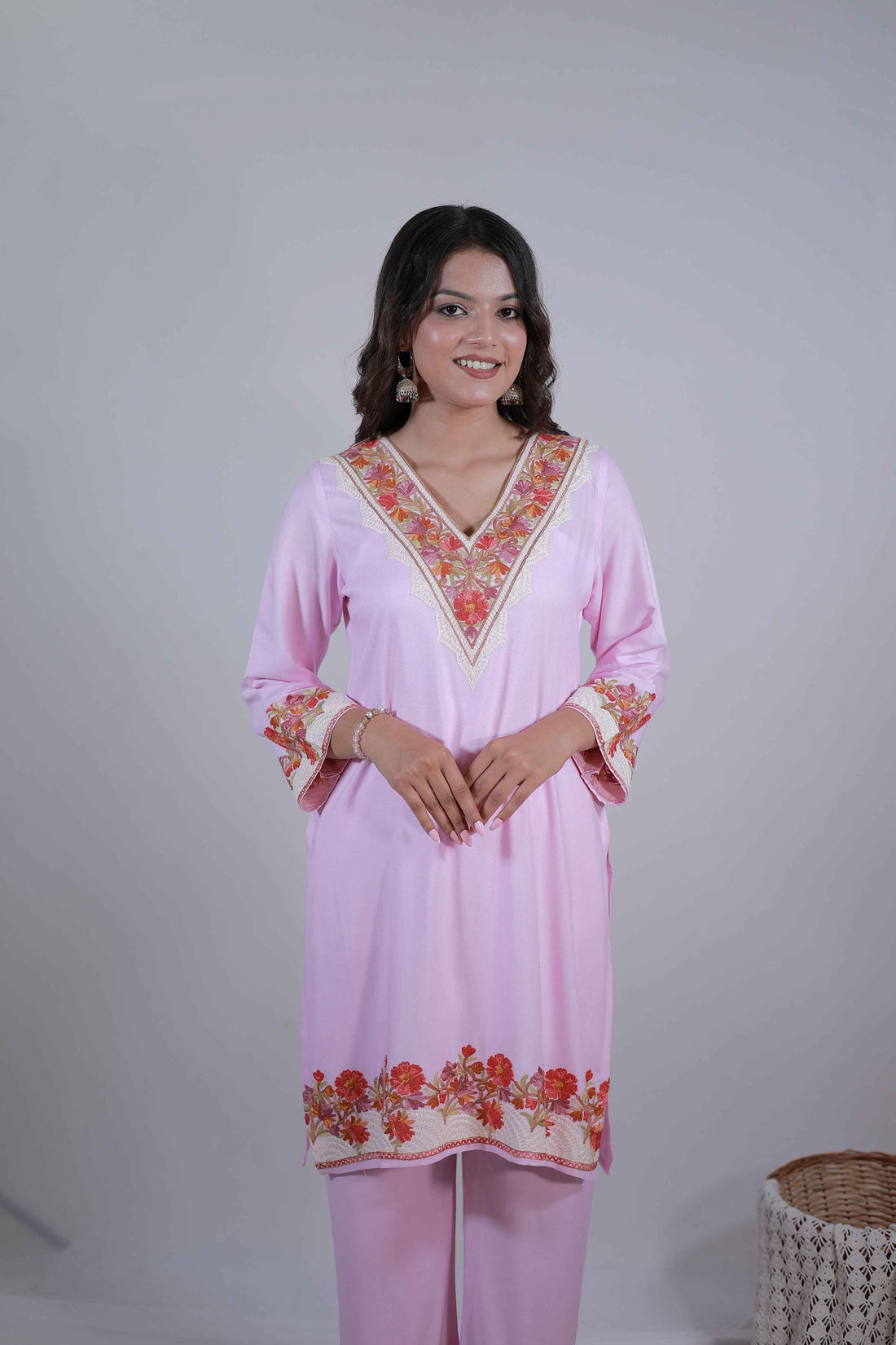 Bahaar-e-Gulmarg Kurta Set